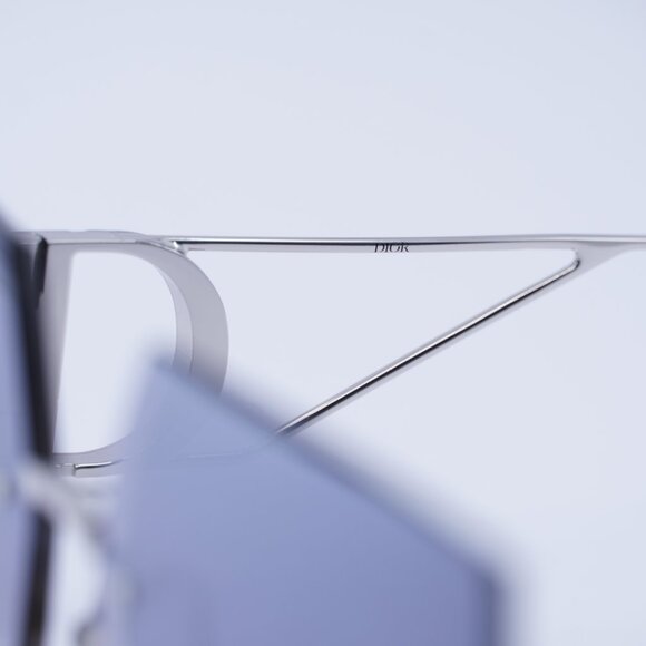 Dior 30MONTAIGNE S7U F0A6 Sunglasses Silver Square Frame, Grey Lenses main image 7